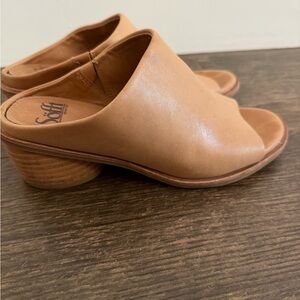 Sofft Women's Brown Leather Mules